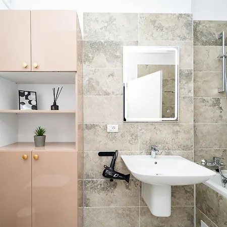 Skyline Sunset View -xcity Tower - By Openhouse