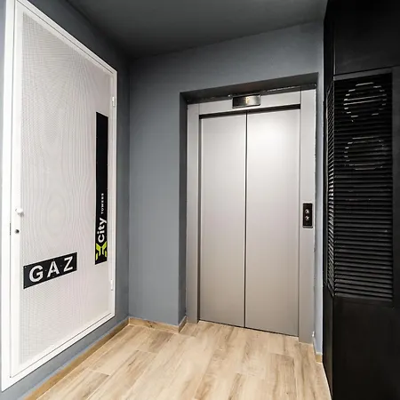 Skyline Sunset View -xcity Tower - By Openhouse 아파트 *