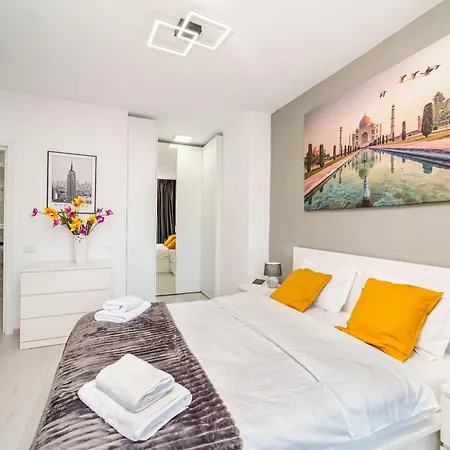 公寓 Skyline Sunset View -xcity Tower - By Openhouse