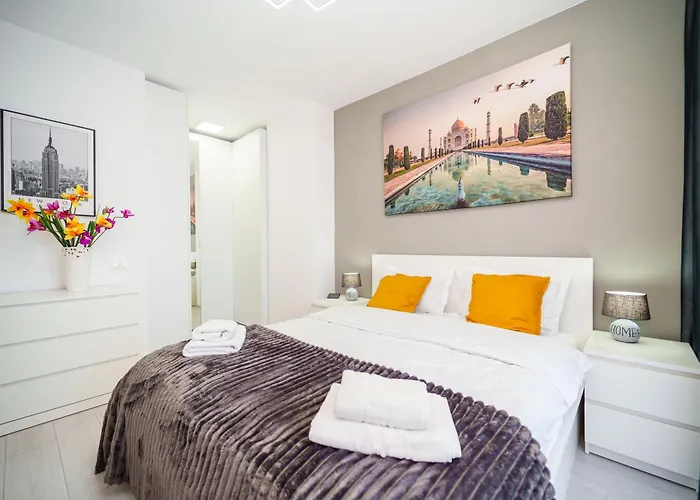 Skyline Sunset View -xcity Tower - By Openhouse