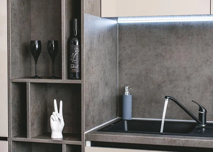 شقة Skyline Sunset View -xcity Tower - By Openhouse