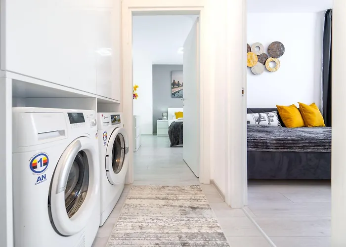 Skyline Sunset View -xcity Tower - By Openhouse