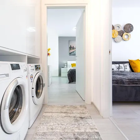 Skyline Sunset View -xcity Tower - By Openhouse